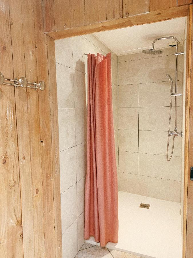Chambre Independante Les Bains Du Bruant Saint-Porchaire Dış mekan fotoğraf